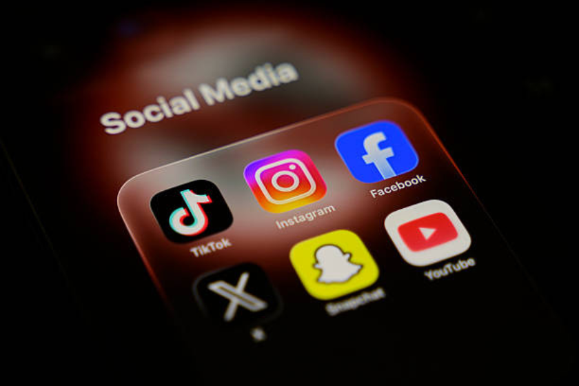 თურქეთში 15 წელს მიუღწეველ მოზარდებს სოციალურ ქსელებზე რეგისტრაცია აეკრძალებათ