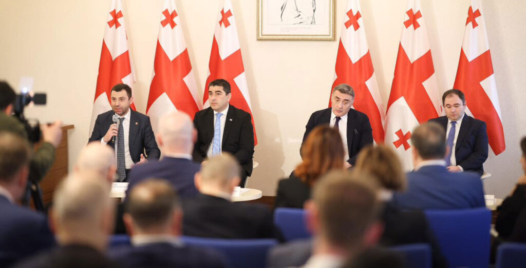 გლობალური ცვლილებები და საქართველოს ეკონომიკური პერსპექტივები – ეკონომიკური ფორუმი პარლამენტში