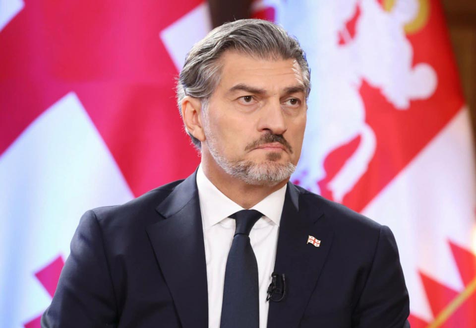 მიხეილ ყაველაშვილმა ასტანაში საერთაშორისო გამოფენა დაათვალიერა