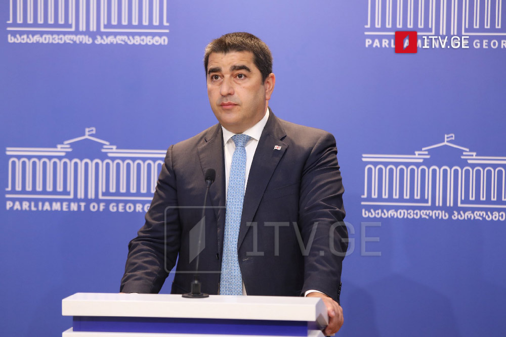 შალვა პაპუაშვილი მონტენეგროს ქალაქ ბუდვაში გაემგზავრა