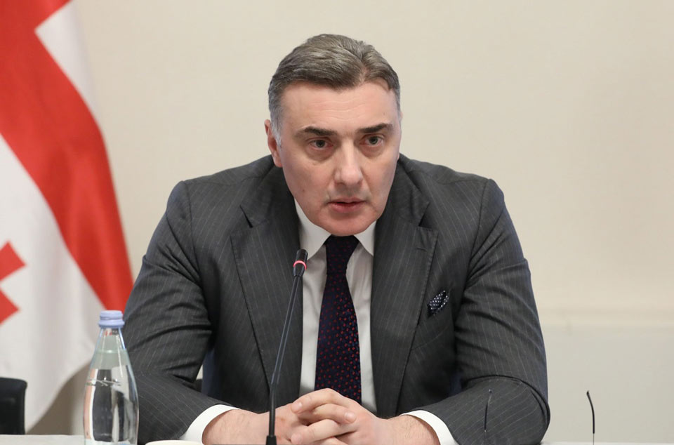 პარლამენტის დროებითი კომისიის სხდომაზე ნავთობკომპანიების წარმომადგენლებს მოუსმინეს