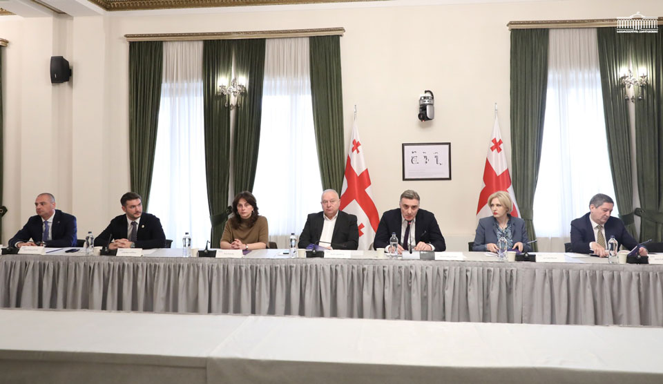სასურსათო პროდუქციის, მედიკამენტებისა და საწვავის ფასწარმოქმნის სტრუქტურის შემსწავლელმა პარლამენტის დროებითმა კომისიამ შემაჯამებელ სხდომაზე დასკვნა მიიღო
