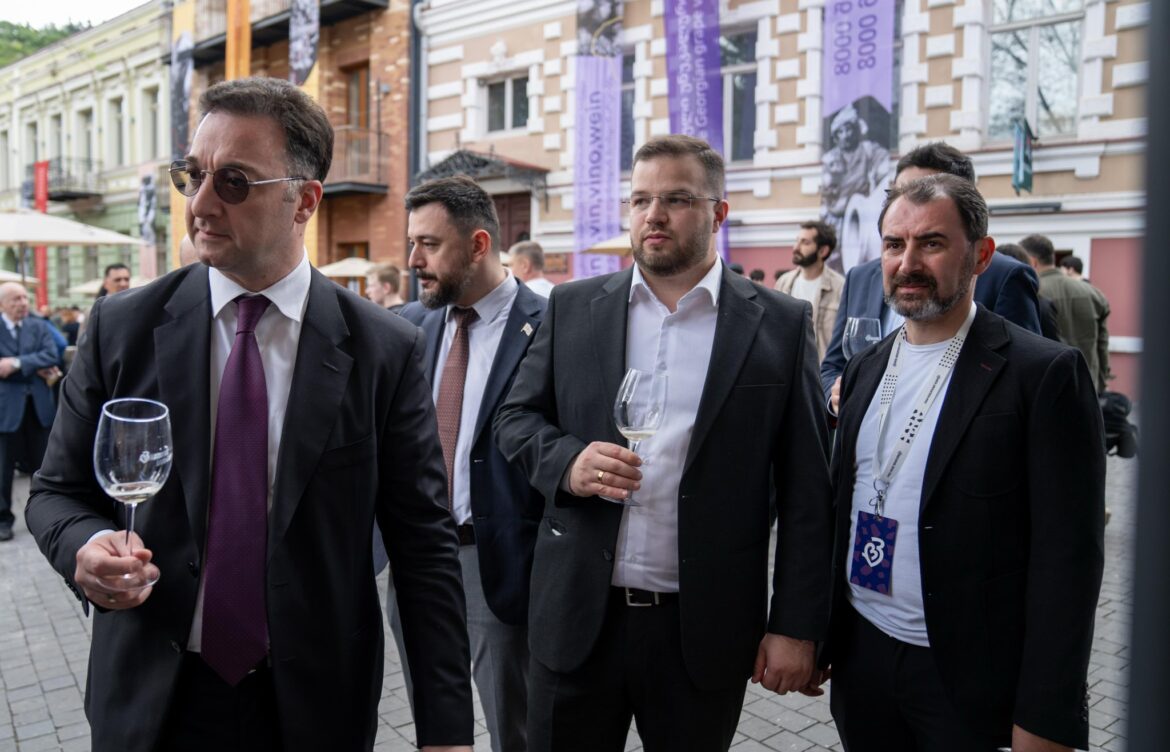 დენის სალუქვაძე ქართული ღვინის გამოფენა-დეგუსტაციას დაესწრო