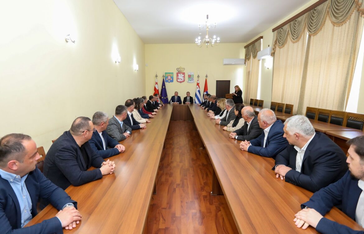 მოსახლეობისთვის მნიშვნელოვან საკითხებზე იმსჯელეს