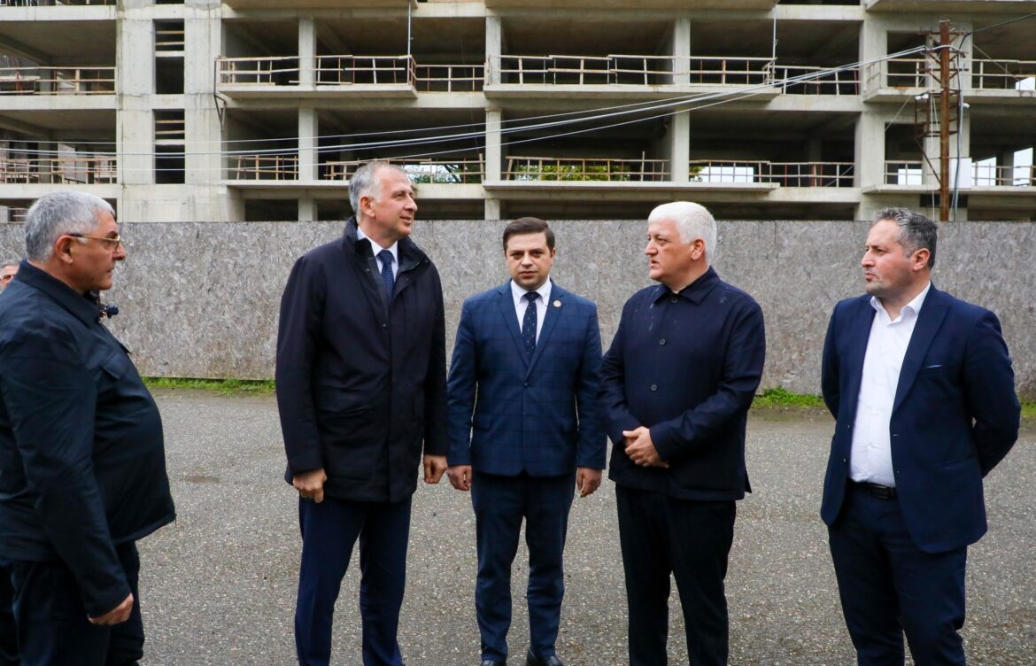 ზურაბ პატარაძე: ეკომიგრანტი ოჯახების მხარდაჭერა ხელისუფლების სოციალური პოლიტიკის ერთ-ერთი მთავარი პრიორიტეტია