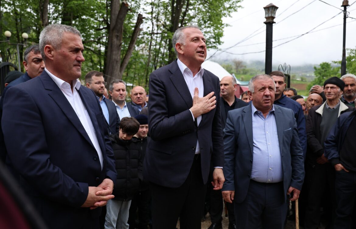 ინფრასტრუქტურულ პროექტებს გაეცნო