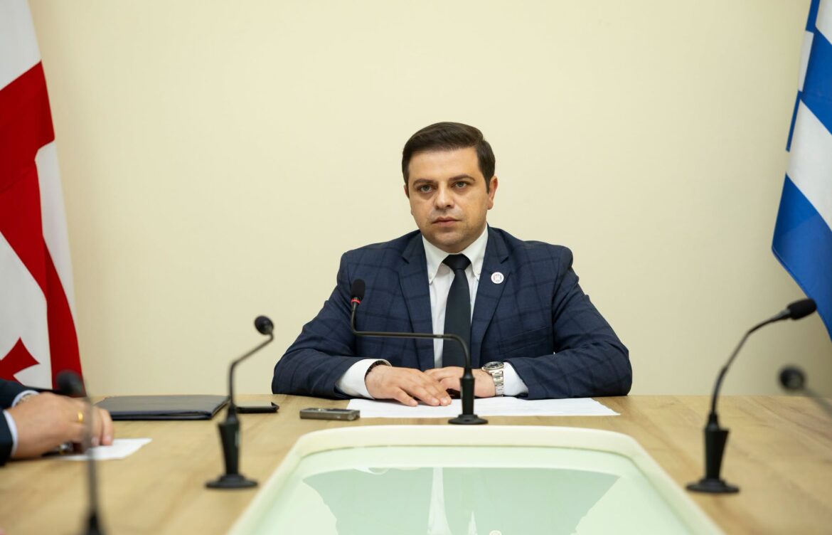 ცოტნე ანანიძე – პოლიტიკური პარტიის არსი ძალაუფლებისთვის ბრძოლა და მისი რეალიზებაა