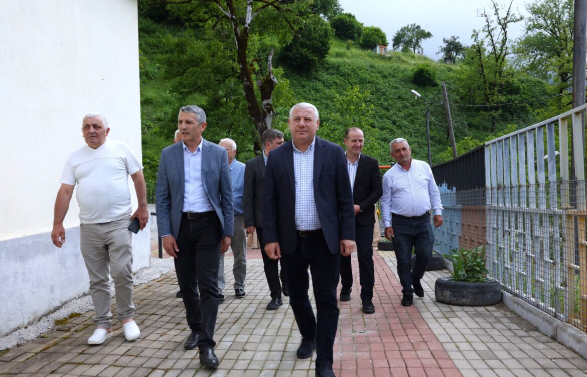 მუნიციპალიტეტში მიმდინარე სამუშაოები მოსახლეობის საჭიროებების გათვალისწინებით იგეგმება