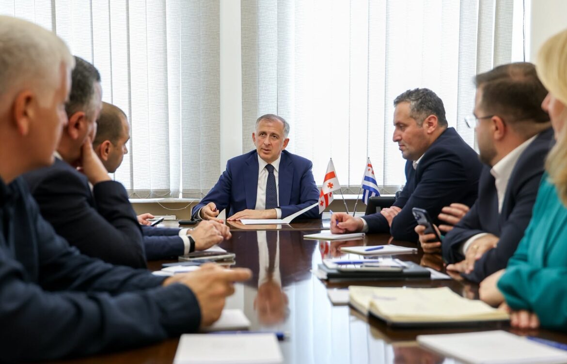 ტურისტულ სეზონთან დაკავშირებით, მთავრობაში სამუშაო შეხვედრა გაიმართა