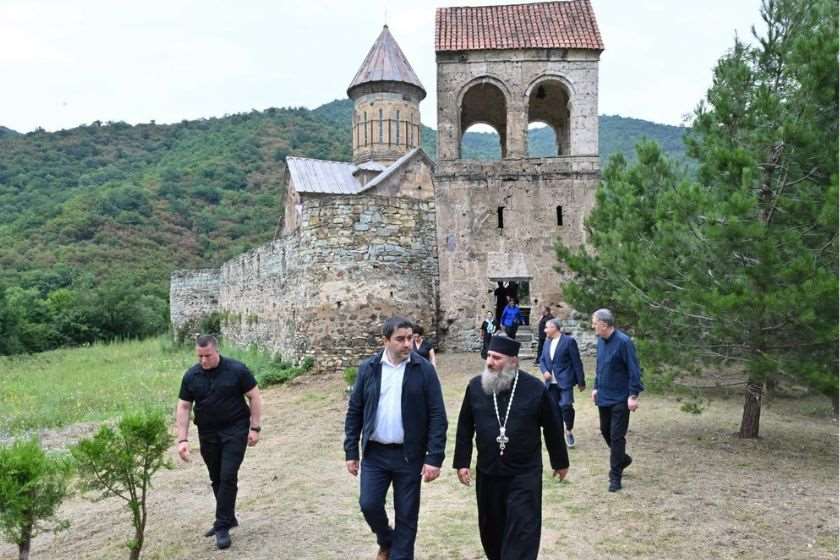 შალვა პაპუაშვილი: საქართველოს ისტორიას მხოლოდ ბრძოლები და გამარჯვებები არ ქმნიდა