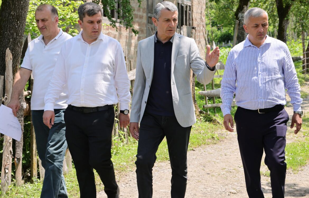 ოლადაურის თემის სოფლებში…