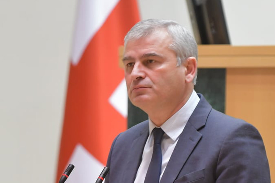 ირაკლი ქადაგიშვილი  ,,ნაცმოძრაობაზე“ – პარტიის განახლება სამკვდრო-სასიცოცხლო დაპირისპირების ფონზე მიმდინარეობს