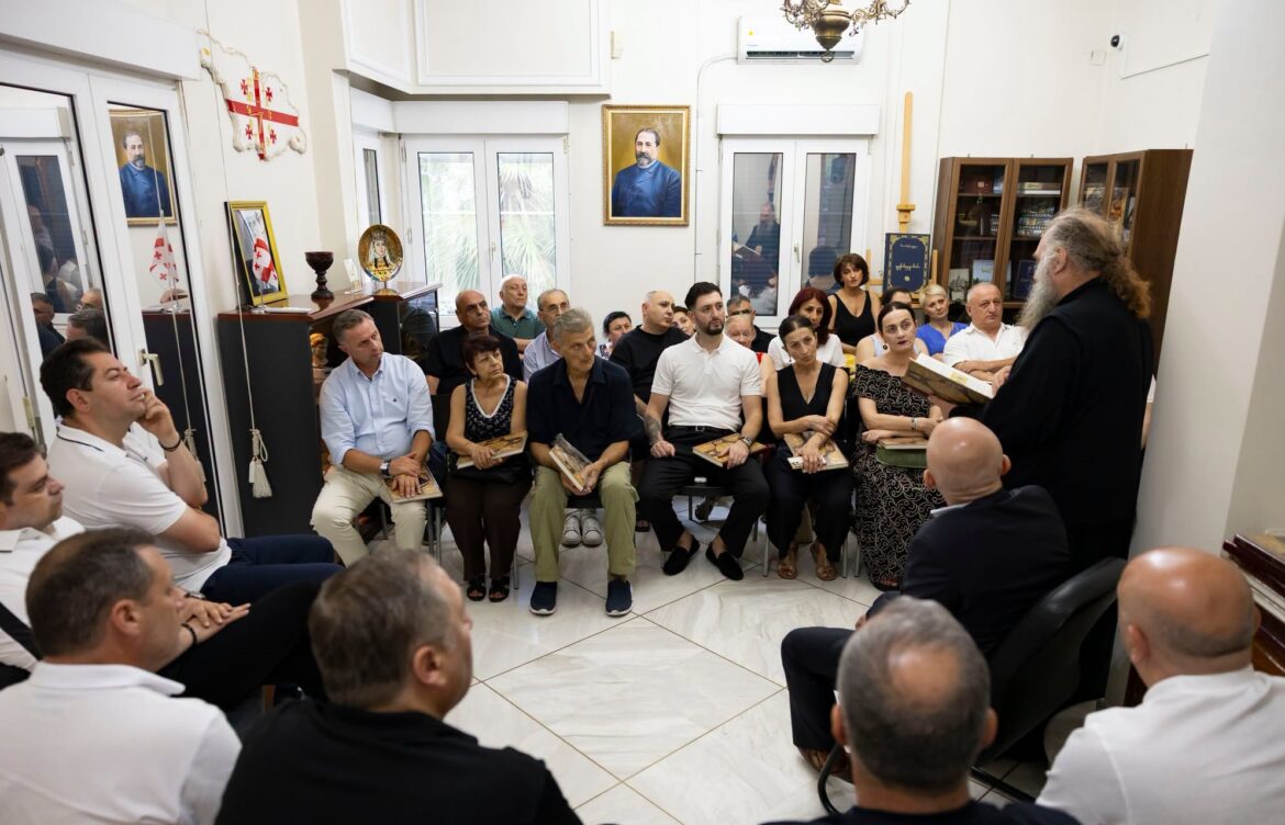 სალონიკში მცხოვრებ ქართული დიასპორის წარმომადგენლებს შეხვდნენ