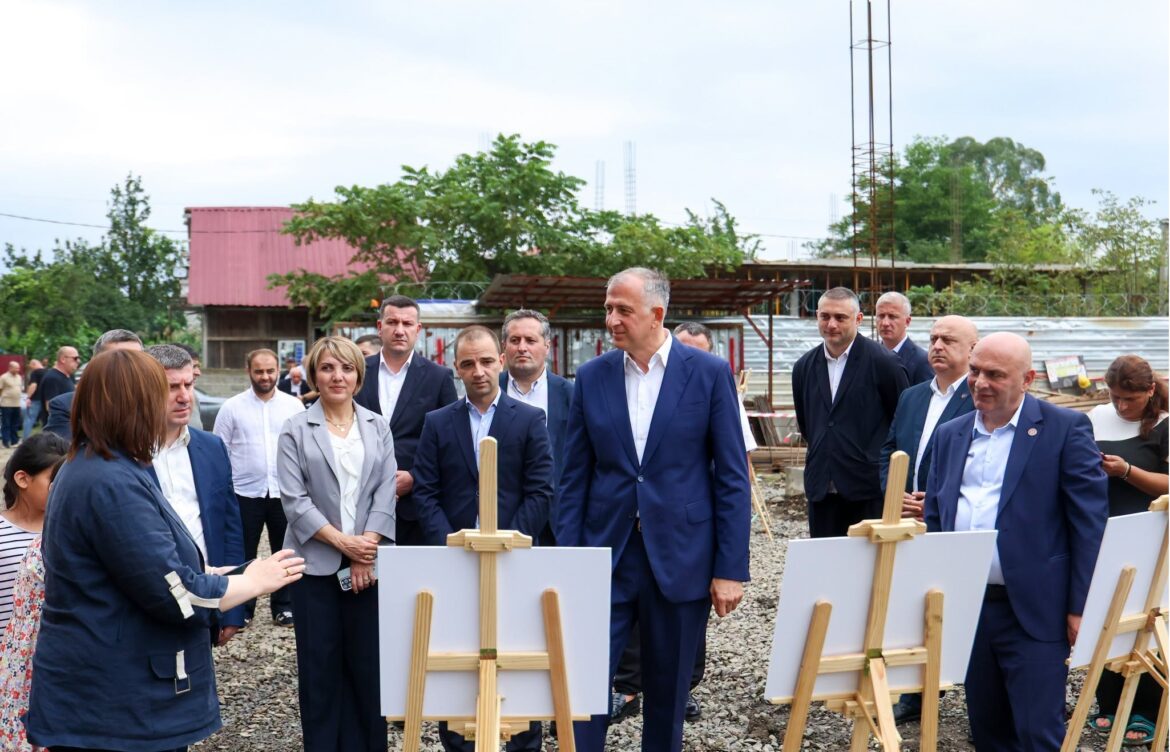 „ოცნების ქალაქში“ არსებულ და დაგეგმილ ინფრასტრუქტურულ პროექტებს გაეცნენ