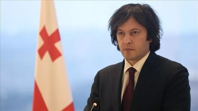 პრემიერი – მიხეილ სააკაშვილი აბსოლუტურად აცდენილია უკვე ყველაფერს