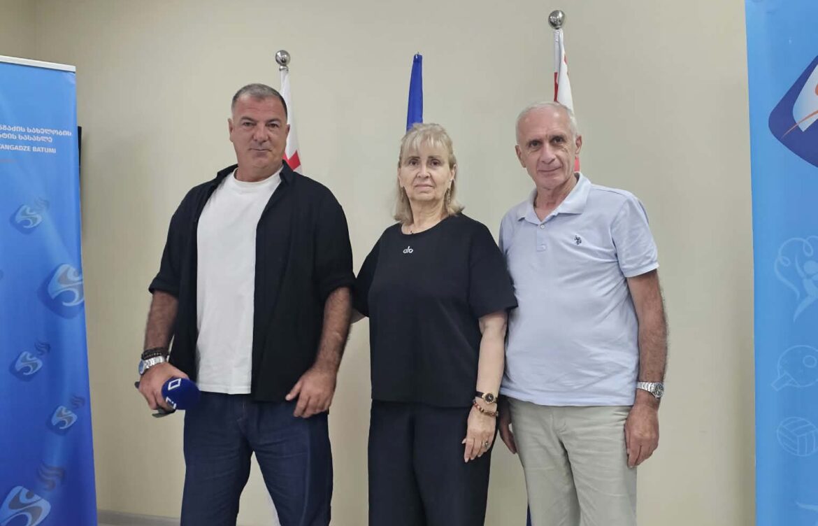საპატიო წოდება მიენიჭათ