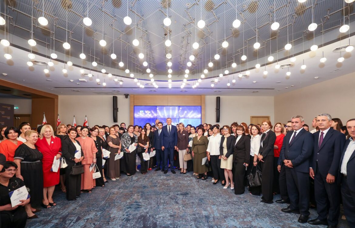 ზურაბ პატარაძე: განათლების ხარისხის გაუმჯობესებასა და ქვეყნის განვითარებაში მასწავლებლების როლი უმნიშვნელოვანესია