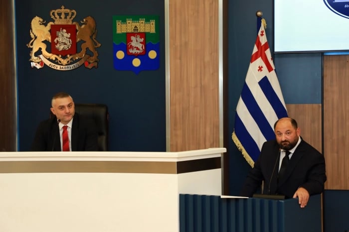 ბათუმის საკრებულოში მორიგი სხდომა გაიმართა