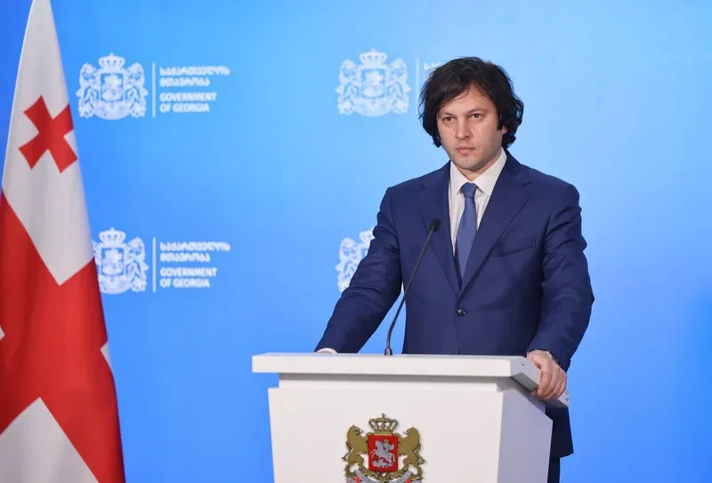 თითოეულ დევნილ ოჯახს, რომელსაც წარსულში არ აქვს მიღებული საცხოვრისი, კომპენსაციის სახით 10 000 ლარი გადაეცემა