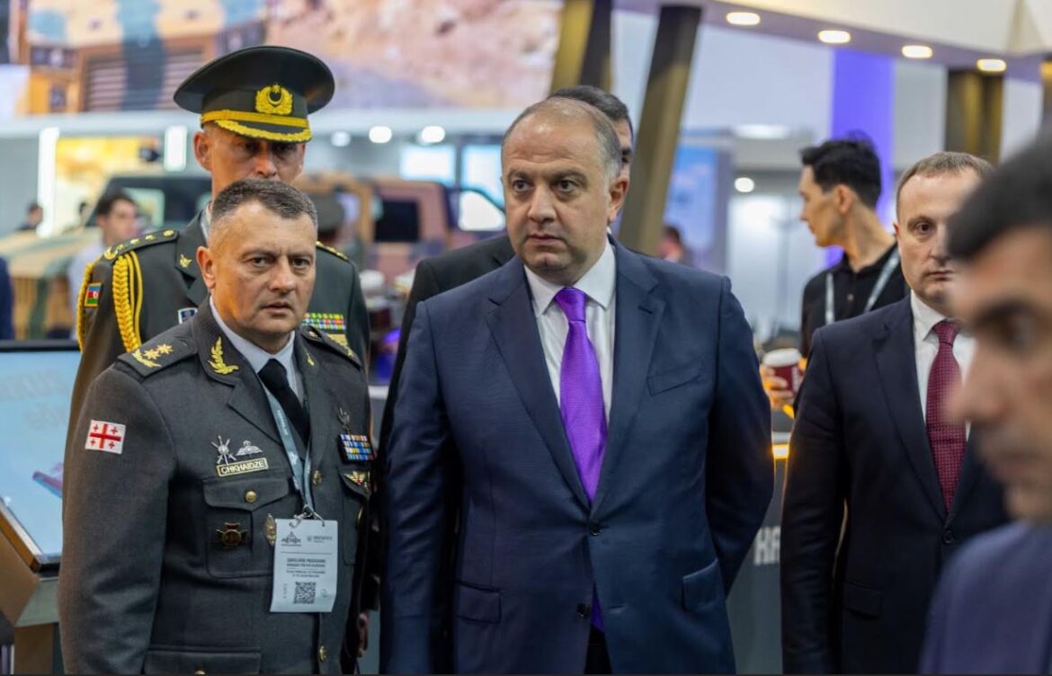 თავდაცვის მინისტრი  ბაქოში საერთაშორისო გამოფენას ADEX 2026 დაესწრო