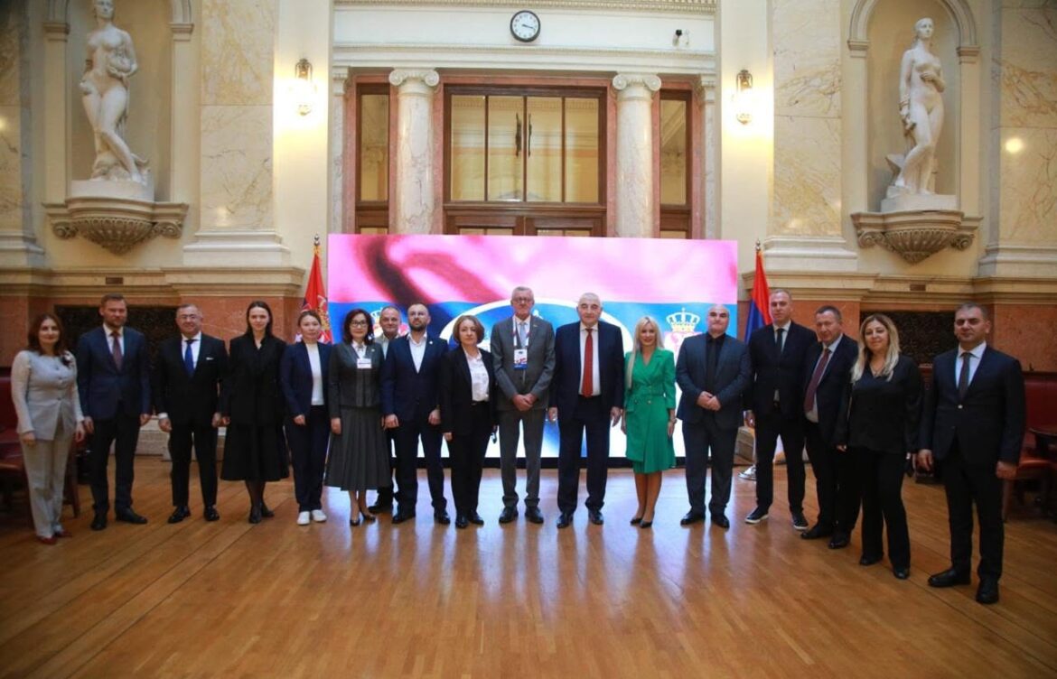 უსკოს წარმომადგენლები სერბეთის რიგგარეშე არჩევნების სადამკვირვებლო მისიაში მონაწილეობდნენ
