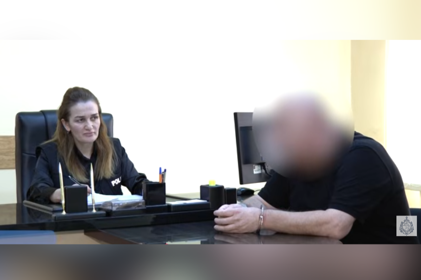 თაღლითებმა მყიდველებს ბინები საკუთრებაში არ დაურეგისტრირეს