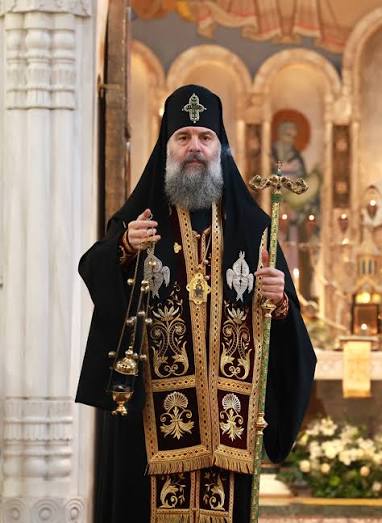 შიო მესამე : ძვირფასო ძმებო და დებო, გულს ნუ გავიტეხთ ნურასდროს და ნუ დავიზარებთ ლოცვას